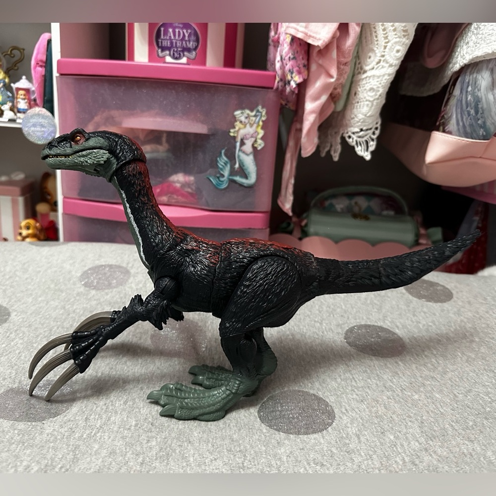 Jurassic World Dominion Sound Slashin "Therizinosaurus"